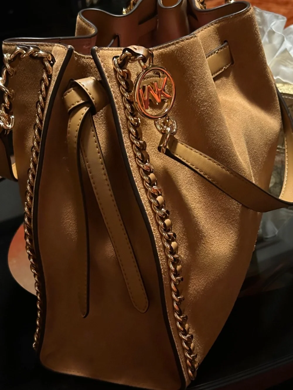 Mina Large Suede Chain Shoulder Bag - Picture 3 of 7